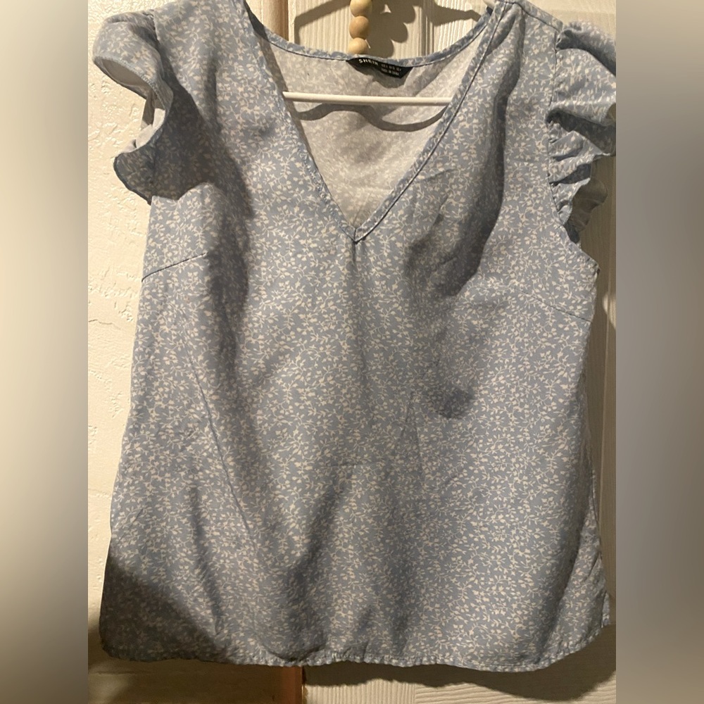 Lightweight SHEIN size small.